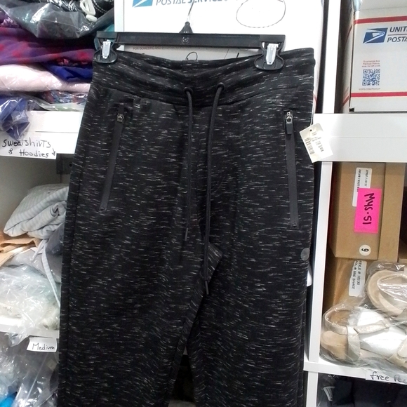 Aeropostale Young Men Heather Black Gray Joggers XSmall W / Pockets NWT - Picture 6 of 7